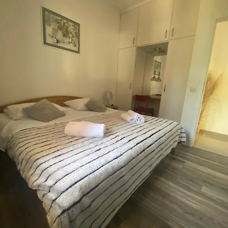Ana Apartamento Dobropoljana