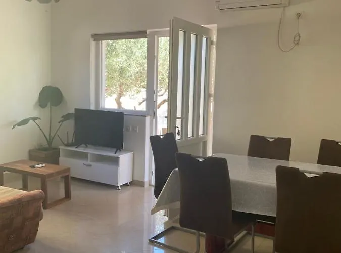 Ana Appartement Dobropoljana